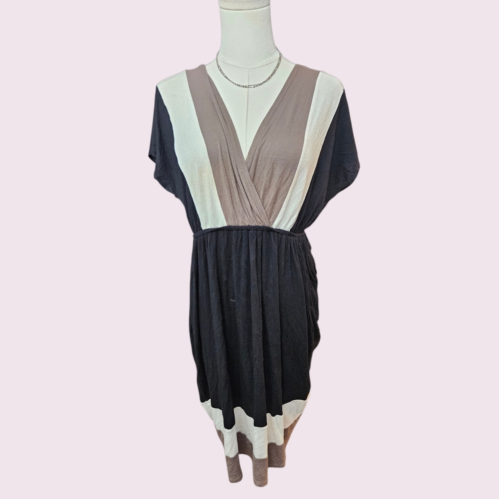 Elegant Color Block Dress